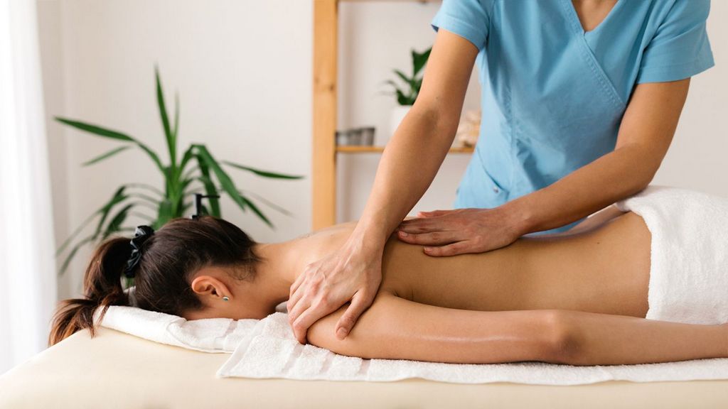 Advantages of massage treatment Advantages of massage treatment